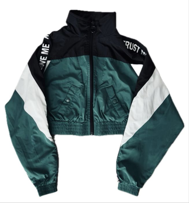 geaca femei bershka