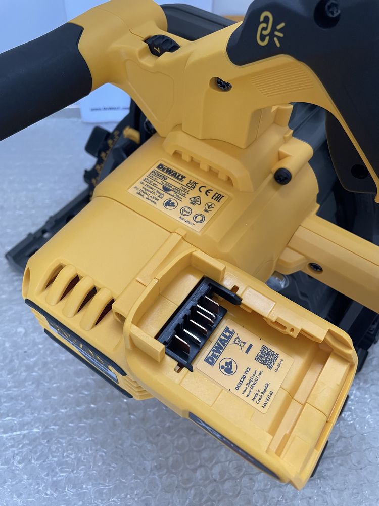 DEWALT DCS520NT-XJ XR. Fierastrau Circular Profesional, Original Nou !