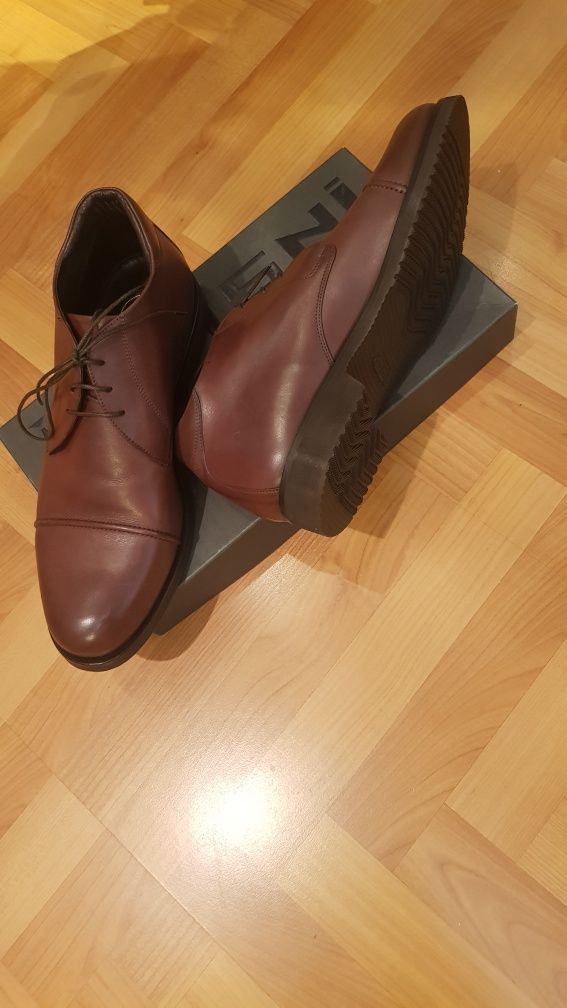 Pantofi originali piele