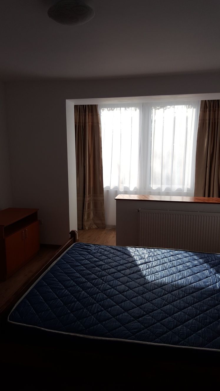 Închiriez apartament  2 camere   94817