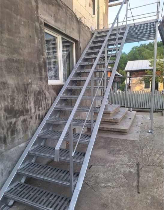 Scari zicate de exterior