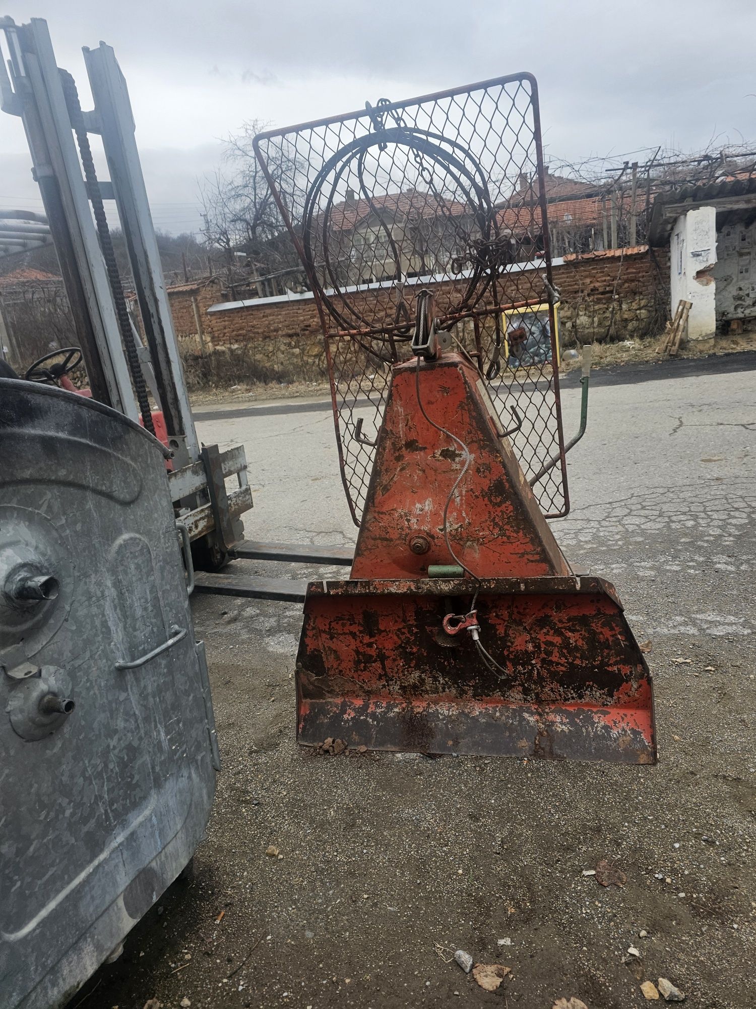 Лебедка внос работеща