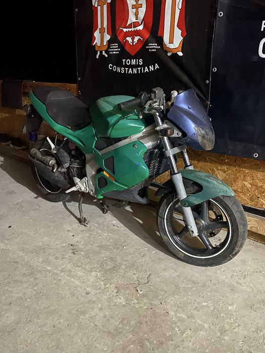 De vanzare gilera dna 50