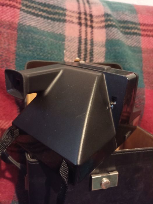 polaroid land camera 2000