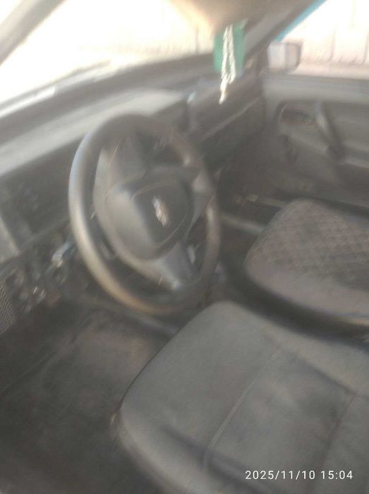 Сотилади  21099 холати яхши келишадиган жойи бор озрок.