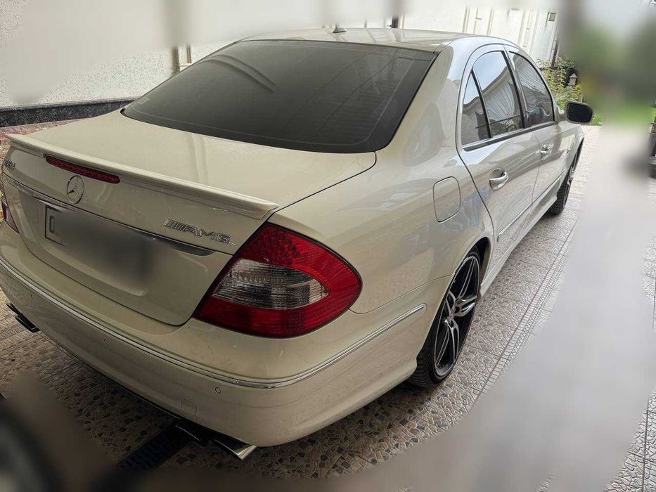 Продаю мерседес 211 AMG