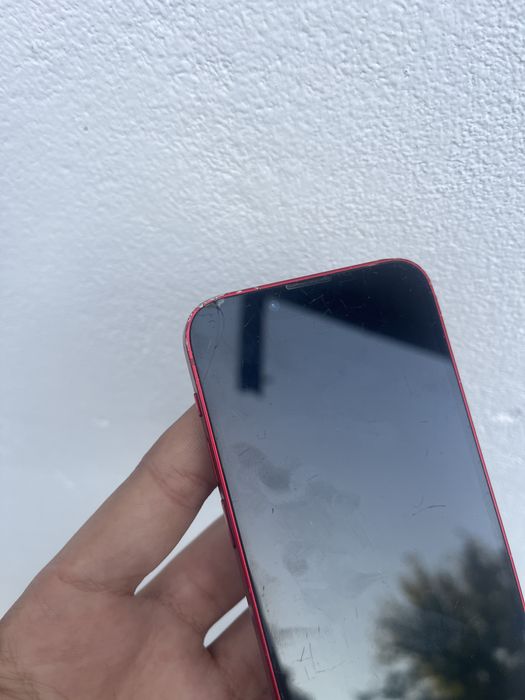 vand/schimb IPhone 13 mini red