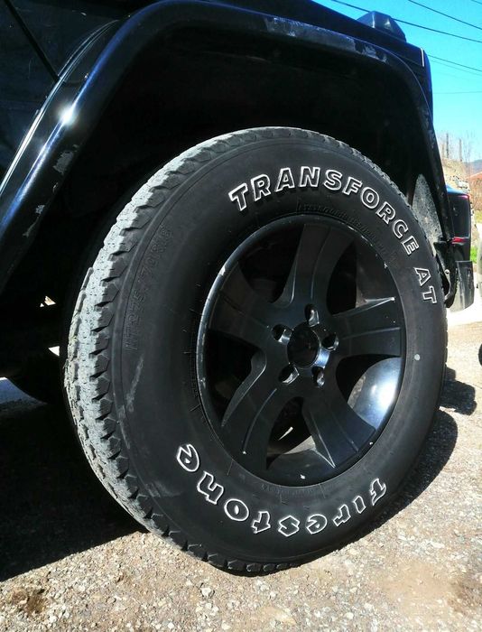 Гуми с джанти 275/70R18 за Mercedes-Benz G