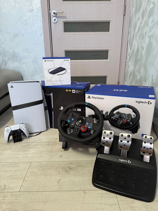 Конзола PlayStation 5 Pro и волан с педали logitech - G29 pc/ps4/ps5