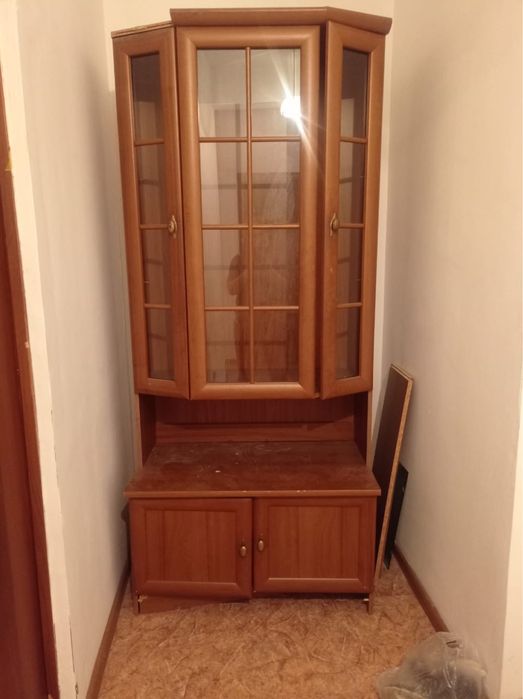 Шкаф сервант, стильный