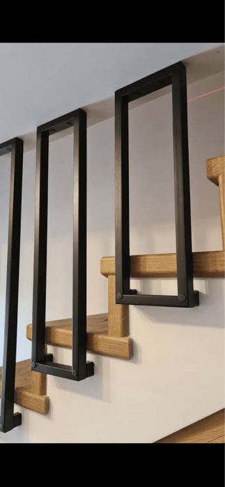 Scari suspendate,scari cu tije stil riflaj, balustrade,riflaje metalic