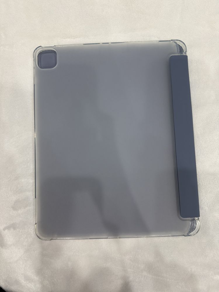 Калъф за Ipad Air 13 inch + протектор
