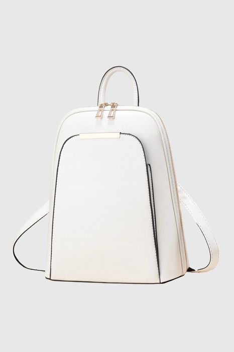 НОВО! ЛИКВИДАЦИЯ! Твърда дамска раница