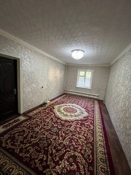 продается квартира под нежилой,жилой 3 ком 90 м2