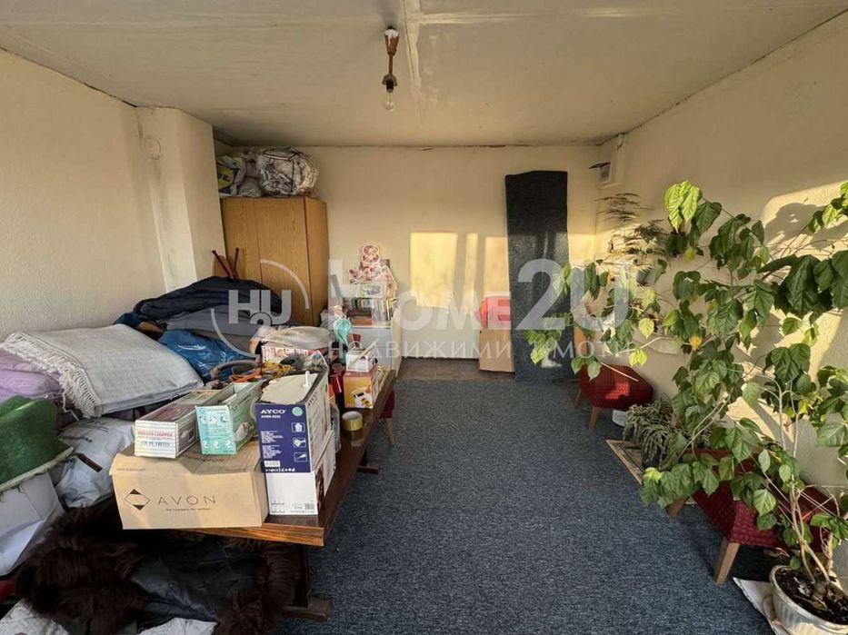 Къща!! ПАРТИДИ ЗА ТОК И ВОДА!! Боровец - юг !! Самостоятелен ДВОР!!