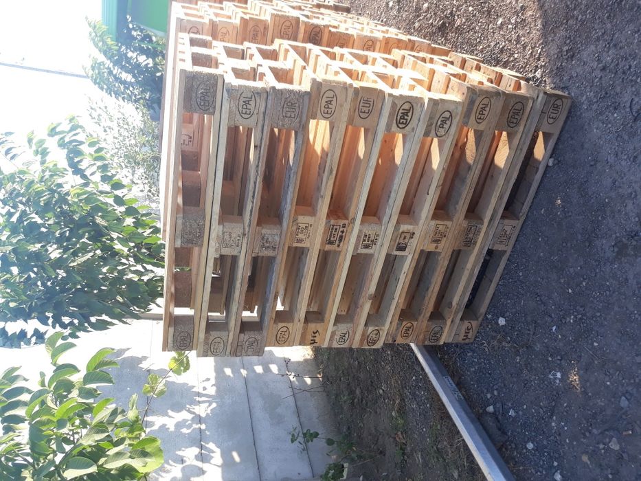 Vand Paleti ,Europaleti albi in stare foarte buna ,Calitatea 1