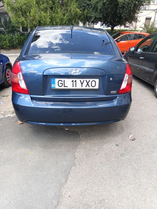 Vând Hyundai accent 3