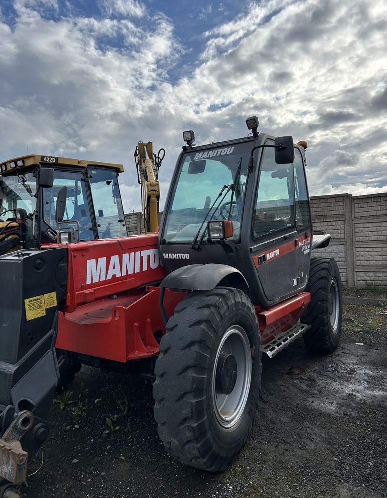 Manitou 845-120 LSU (încărcător telescopic)