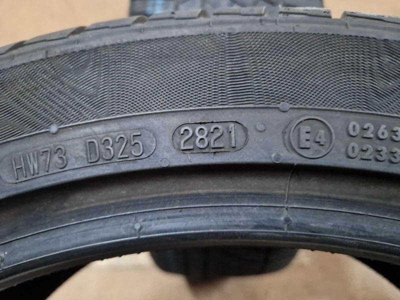 2 Continental R20 255/40
зимни гуми 
DOT2821