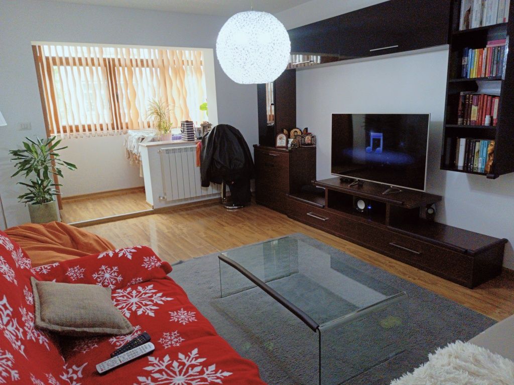 Apartament 3 camere