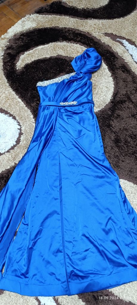 Rochie de seara lunga albastra