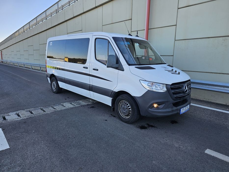 Vand Mercedes Sprinter 910 314CDi 140cp din 2018 in stare buna