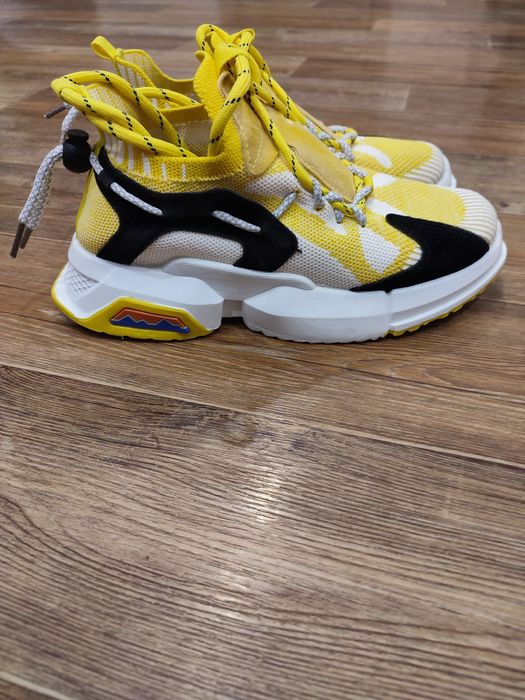 Обуви почти новые