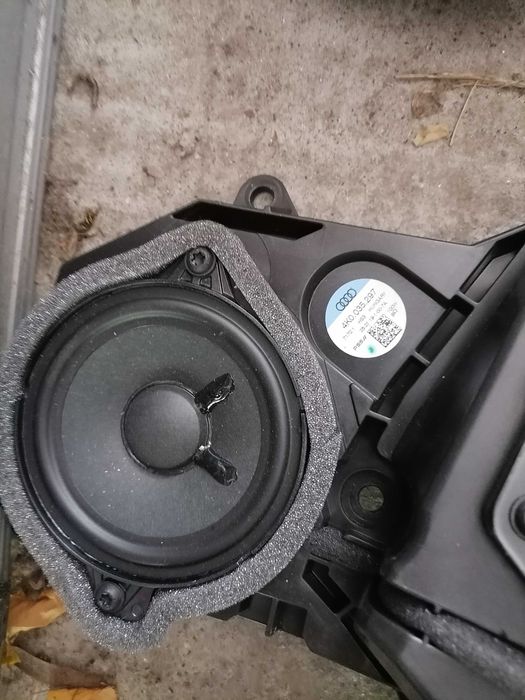 Boxa fata Stanga Audi A6 A7 C8 Bang Olufsen 4K0035297 2019