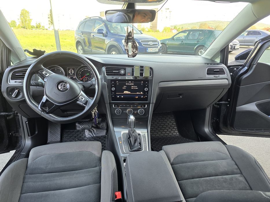 Volkswagen Golf 7.5 Break 1.6 TDI DSG 116 CP / Fără AdBlue / 2018