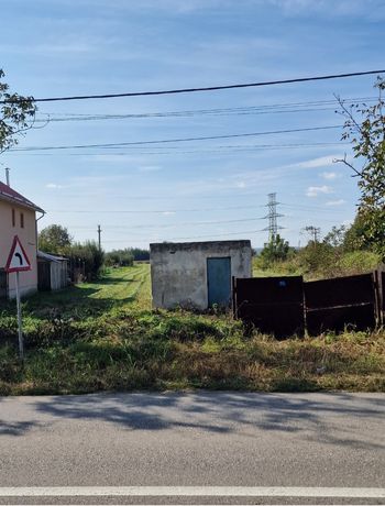 Teren 5278 mp, la Drumul Județean 677,  sat Salcia ,Slătioara Olt.