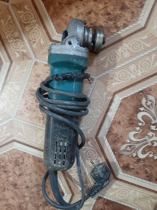 Дрель продам срочно