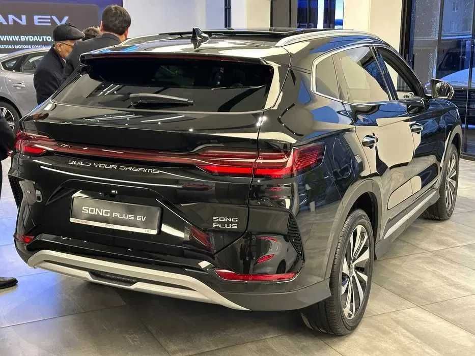 Song Plus Champion EV 520 KM и 605 KM от официальных дилеров BYD