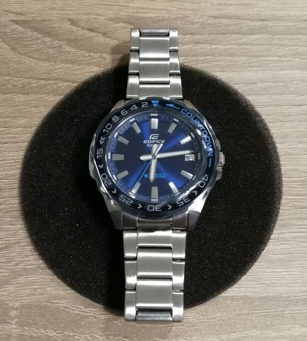 Часовник Casio EdiFice EFV - 120DB - 2AVCR