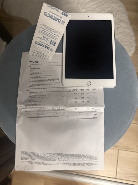 iPad mini generatia a 5 a, 64 GB, WI-Fi + Cellular
