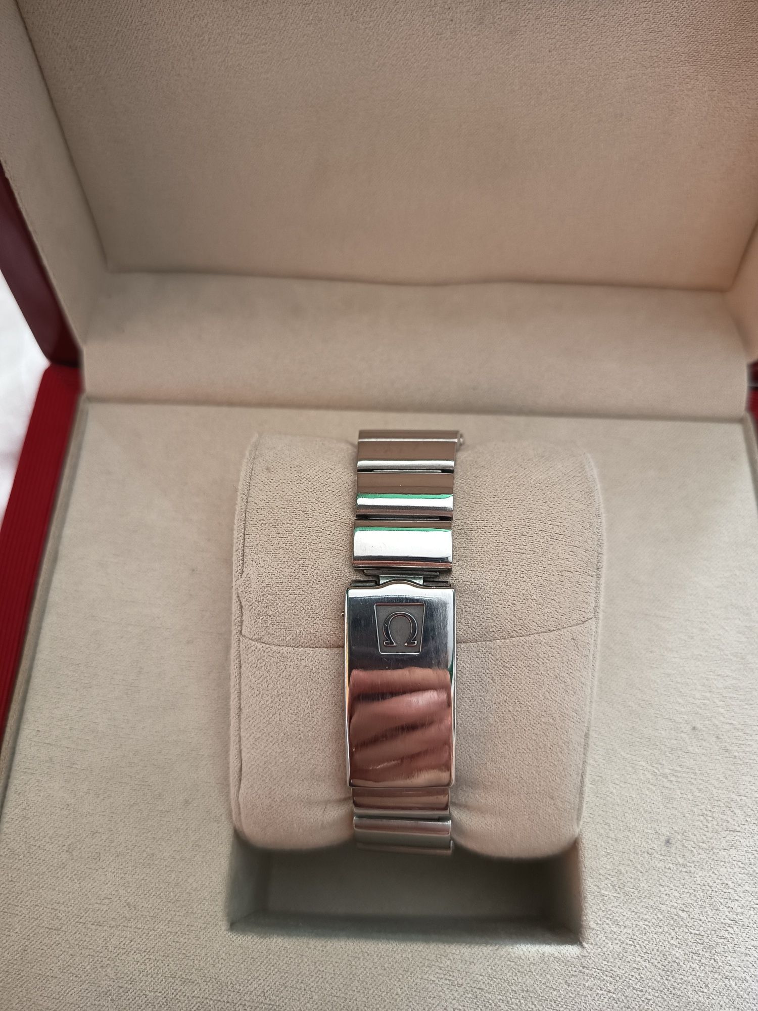 Omega Seamaster Megaquartz