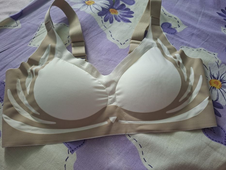 Vând Sutien Damă fără Sârmă Nou Mărimea XL