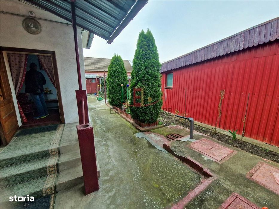 Casa 3 camere, Semicentral, pivnita,Targu Mures