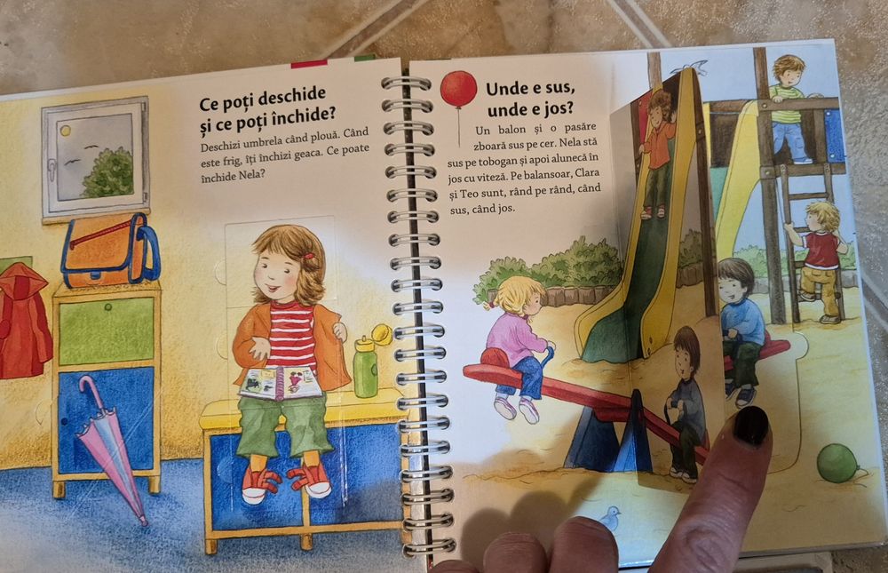 Lot de carti cu clapete