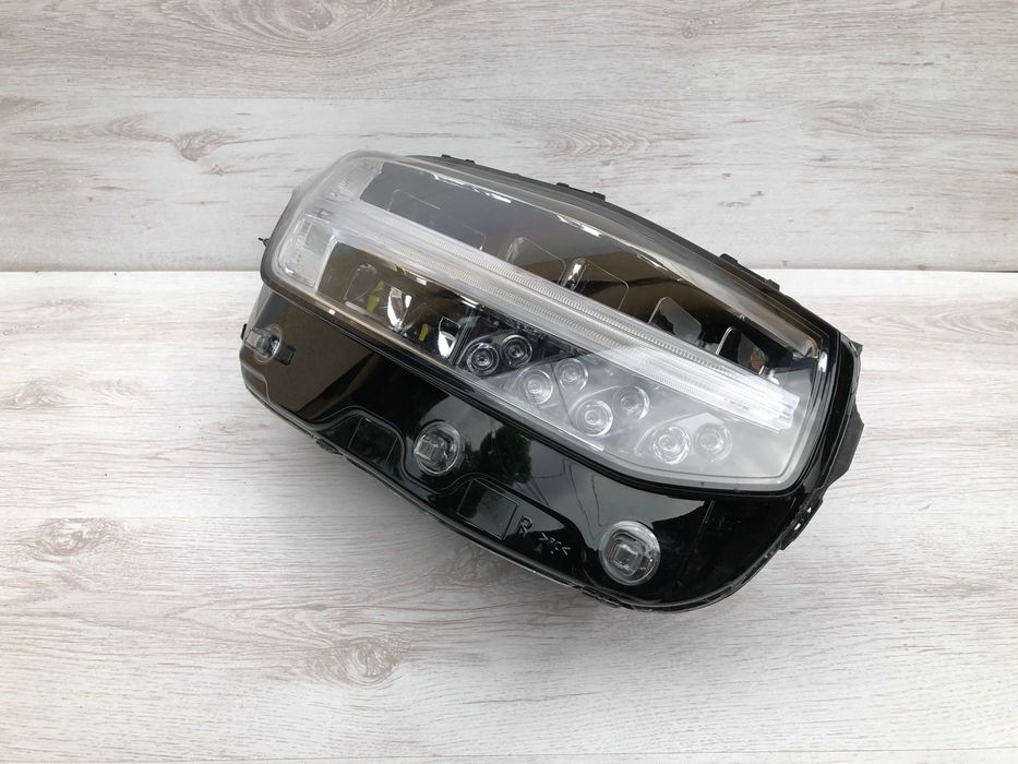 Фар Volvo XC90 Full LED