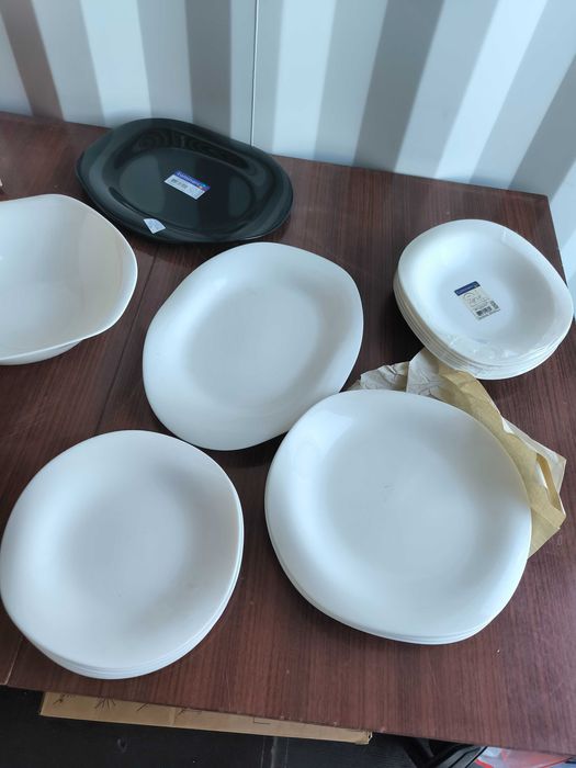 Luminarc Сервиз за хранене 27части  Black and White