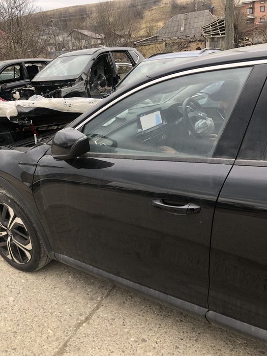 usa stanga fata citroen c5 x 1.2 benzina 2023