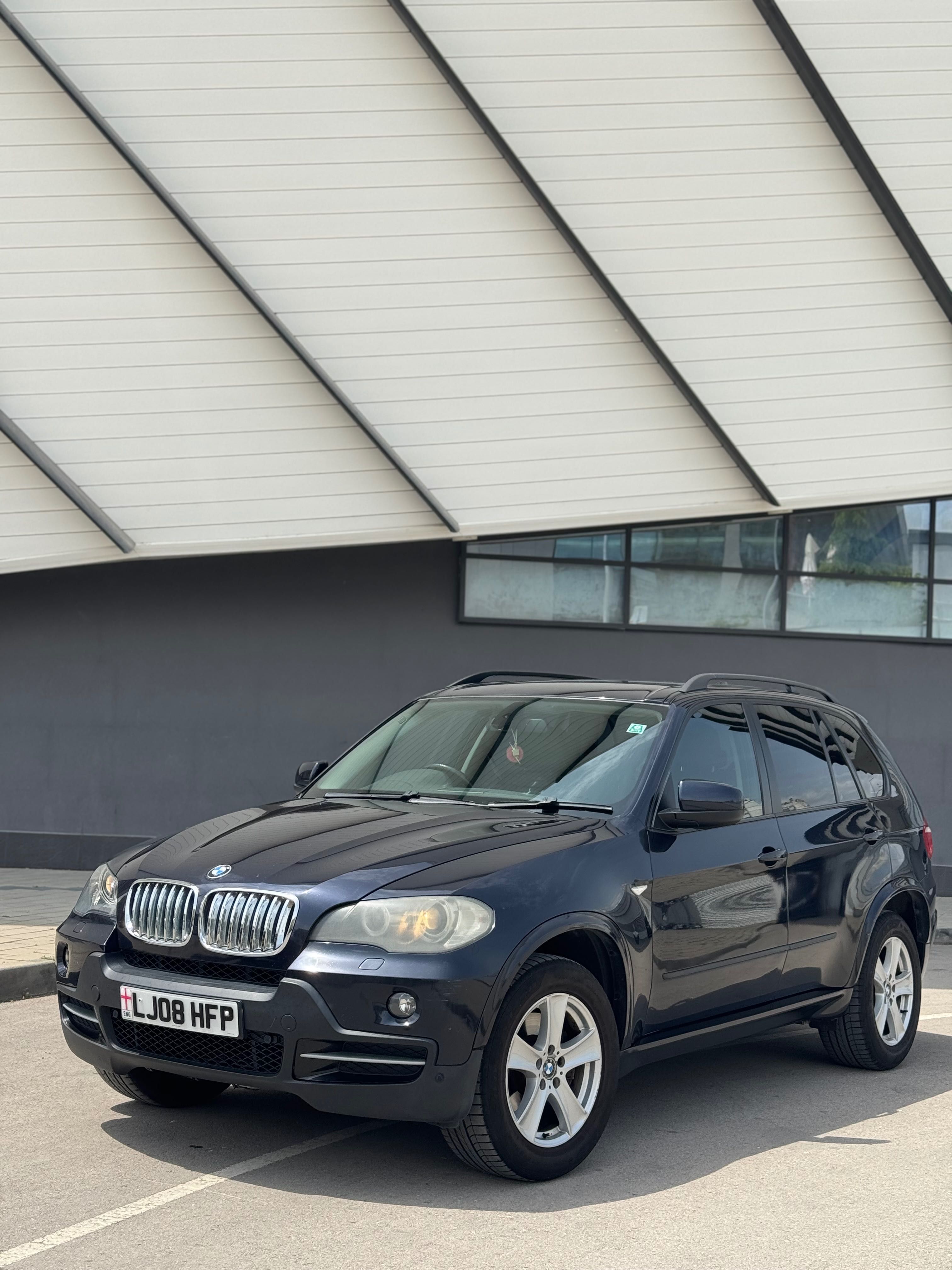 BMW X5 - 7 Места
