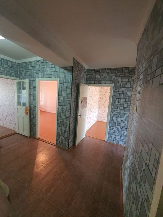 Продается 4х комнатная квартира