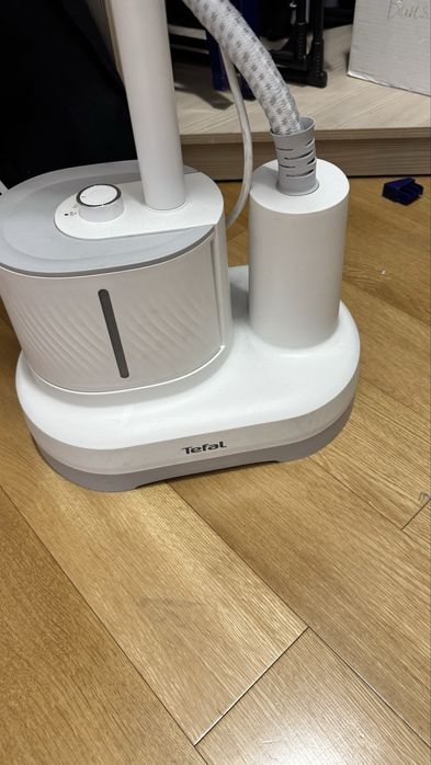 Продам отпариватель Tefal