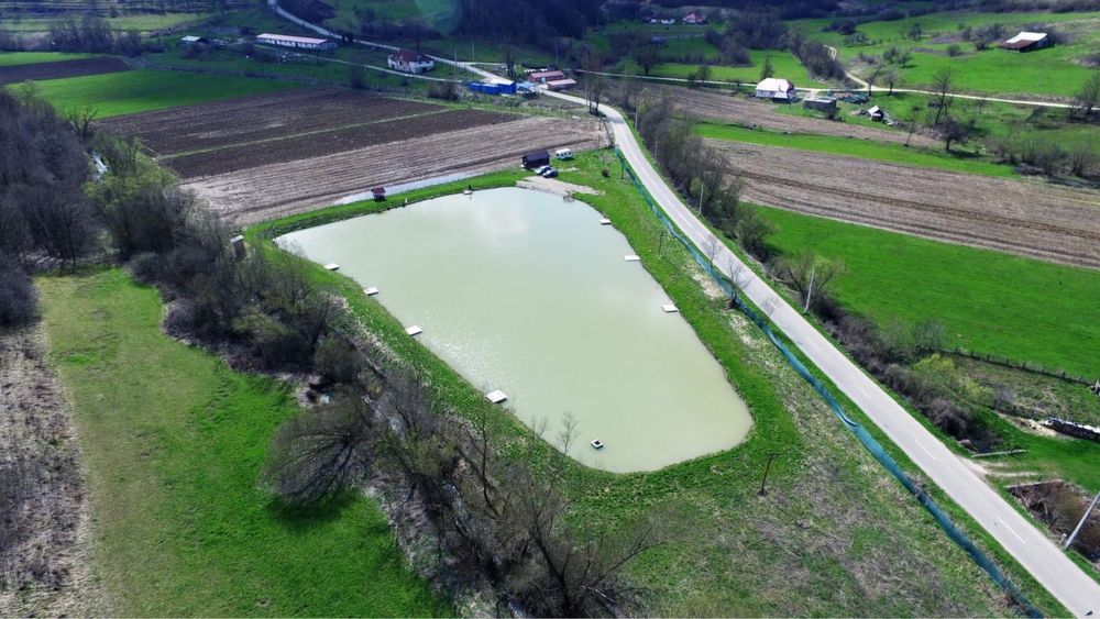 Vand lac de pescuit