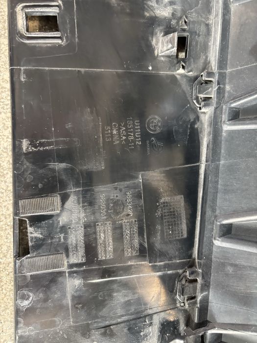 Решетка Маска за Бмв х1 у11 Bmw x1 u11 u12