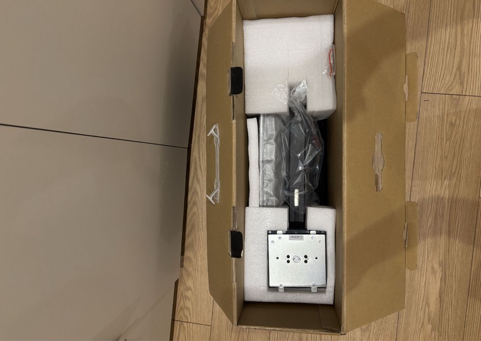 Моноблок Компьютер Монитор Formula Three AIO-F32412B6 новый в упаковке