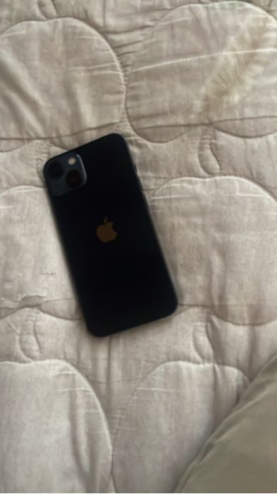 обменяю 13 айфон в идеале