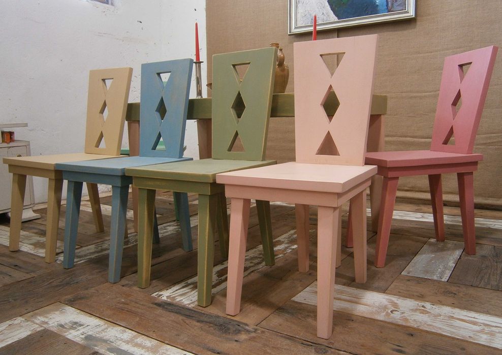 Set masa si 6 scaune vechi din lemn masiv reconditionat