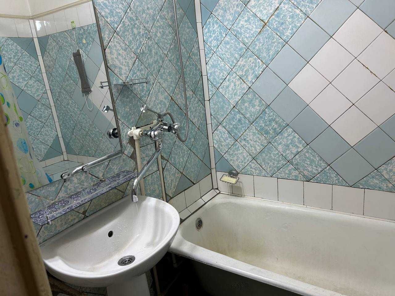 Продается СВОЯ квартира 1в2/6/12 Чиланзар-30 квартал.Ориентир Мухлиса.